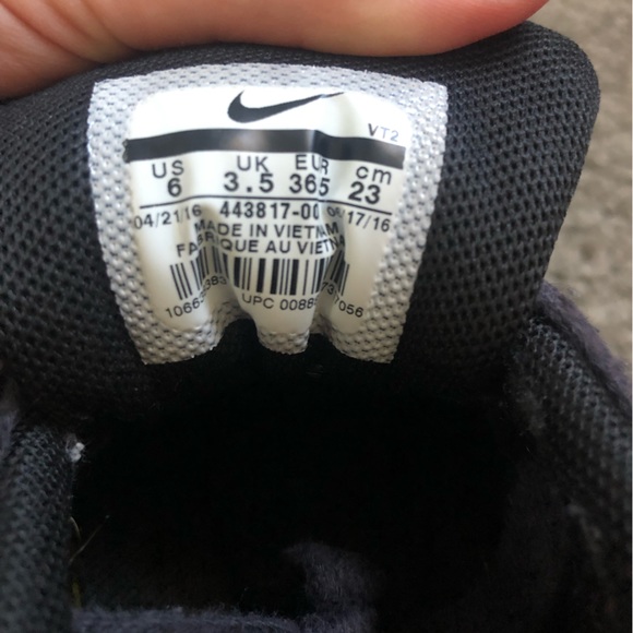 Nike Air Max 90’s - Picture 2 of 4